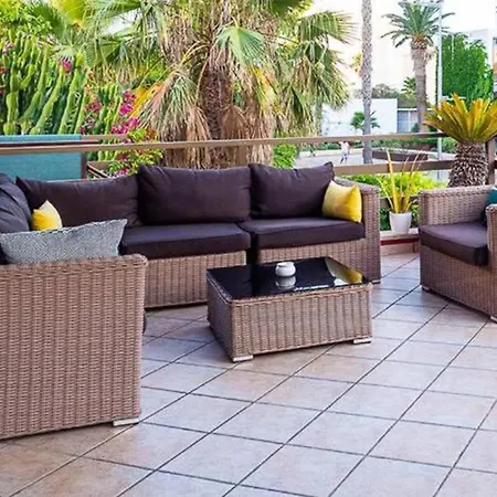 Marbella By Slow 플라야 데 팔마